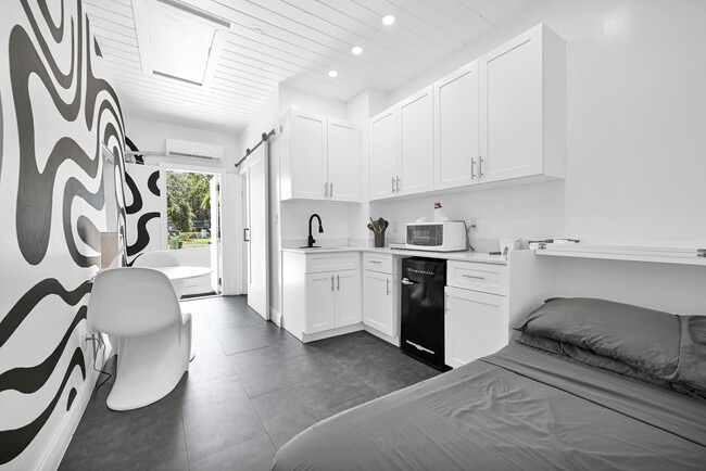 Foto del edificio - 534 NW 50th St