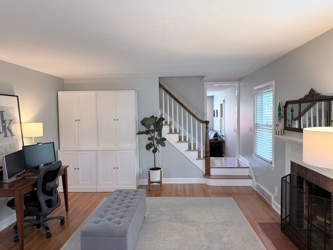 Foto del edificio - 821 Minakwa Dr