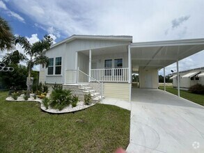 Building Photo - 968 Avanti Way Blvd