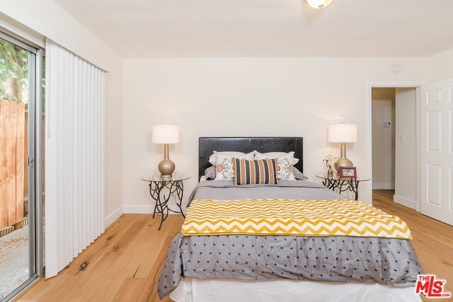 Master Suite #1 w/large walkin closet. - 1454 Yale St