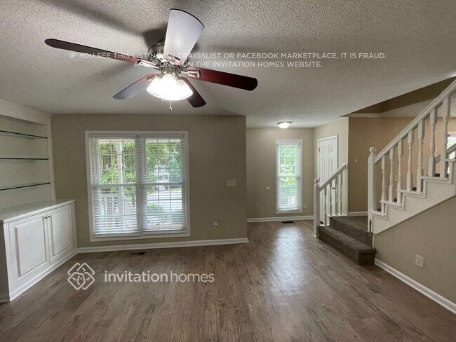 Building Photo - 2300 Springs Ct