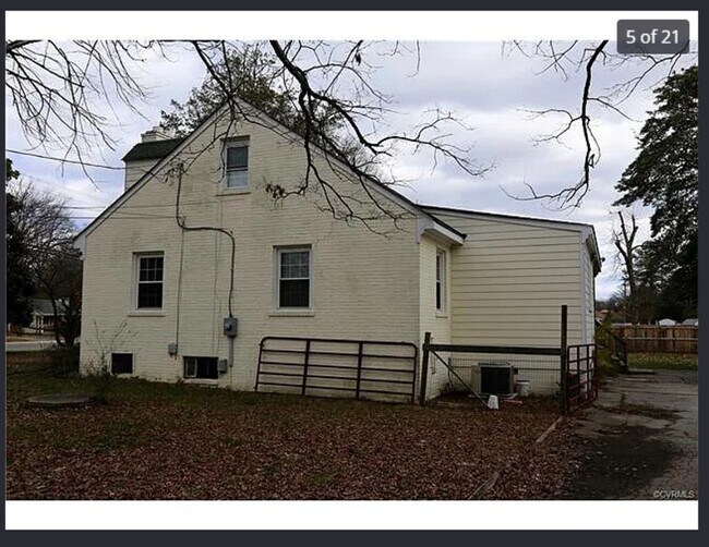 Foto del edificio - 2619 Hilliard Rd