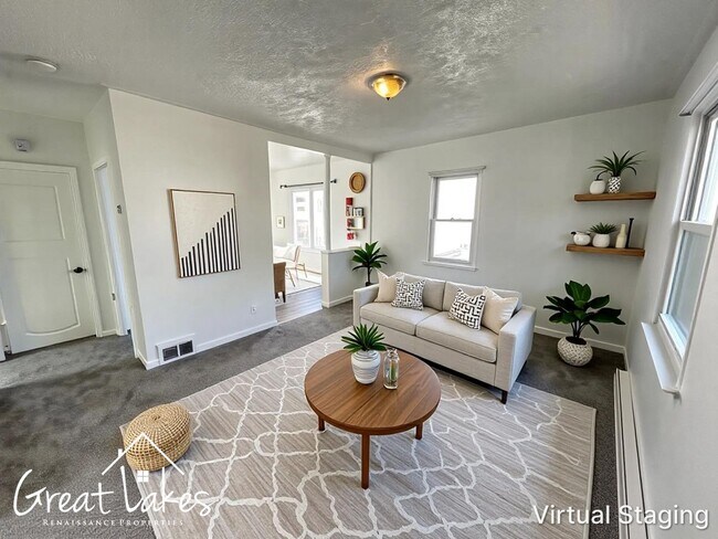 Foto del edificio - Charming 3 Bedroom 1 Bathroom now available for rent