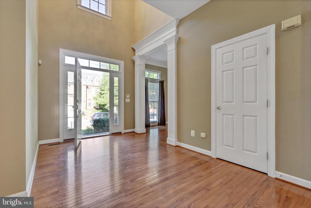 1372 Northwyck Ct, McLean, VA 22102 House Rental in McLean, VA