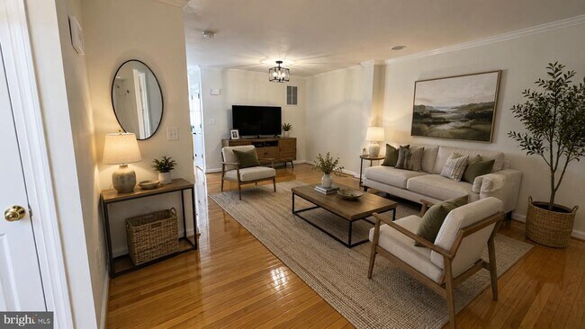 Foto del edificio - 9611 Normanton Way