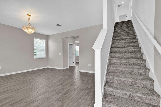 Building Photo - 6452 Sprucepine Ln