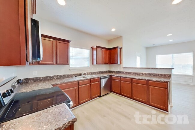 Building Photo - 1107 Selous Dr