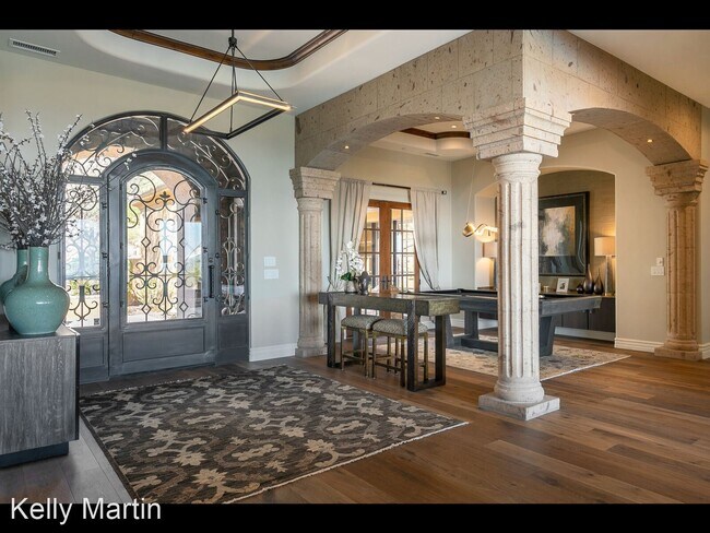 Building Photo - 5 br, 5 bath House - 8358 E View Crest Circle