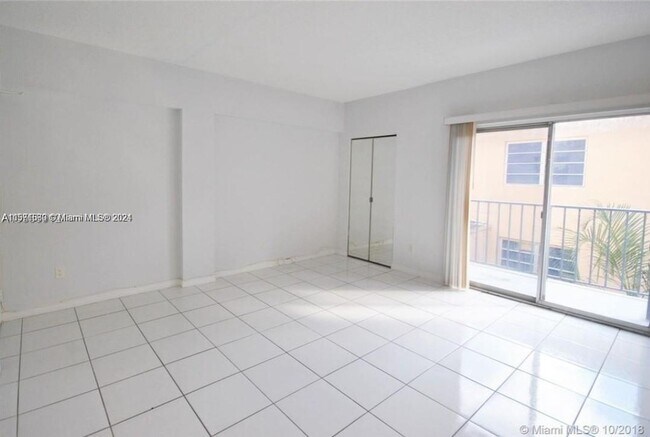 Foto del edificio - 1960 Marseille Dr