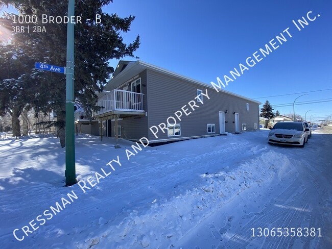 Photo du bâtiment - 3 bed, 1.5 bath townhouse