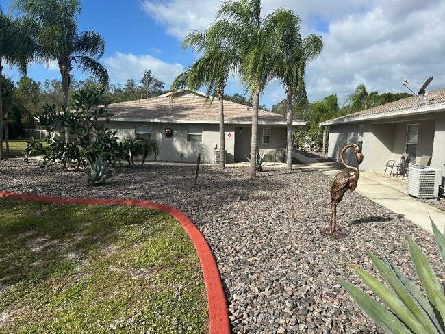 Foto del edificio - 1554 N Delaware Ave