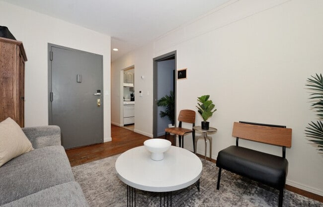 Foto del edificio - 348 W 38th St