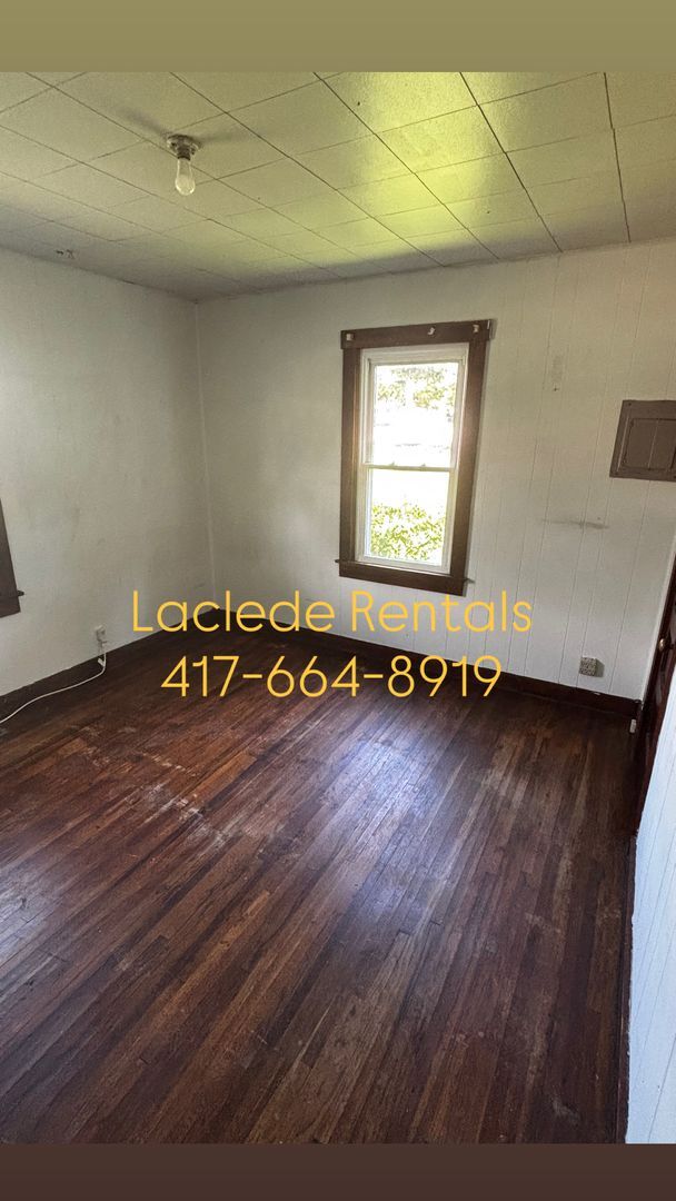 Foto del edificio - 2 BEDROOM 1 BATHROOM HOUSE FOR RENT WITH B...