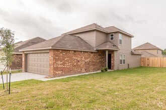 Building Photo - 445 Upper Creek Dr