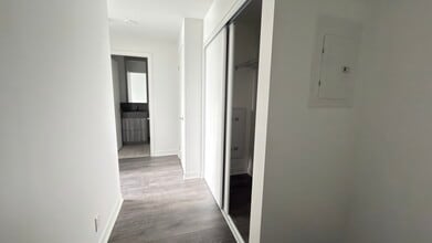 Building Photo - 6 flavelle trail
