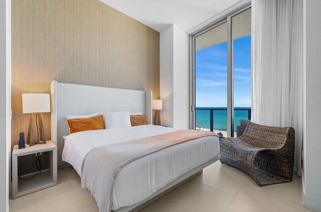Foto del edificio - 4111 S Ocean Dr