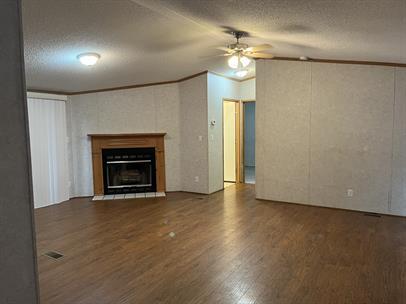 Building Photo - 44 Beach Crest Rise