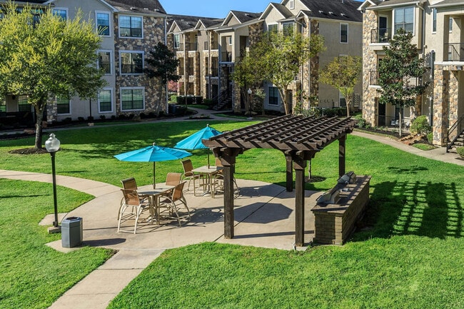 Building Photo - Mason Park