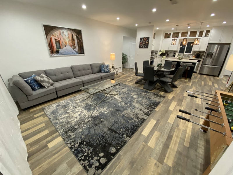 Photo - 11682 Erwin St (Los Angeles, CA)