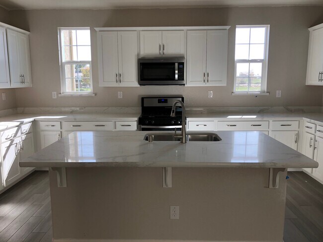 Cocina (Isla) - 2809 Mabry Dr