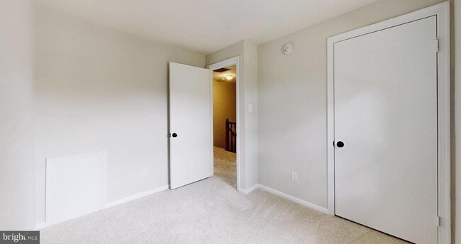 Building Photo - 6542 Birchleigh Way