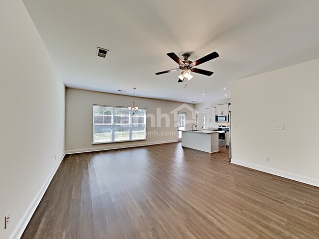Foto del edificio - 5034 Mountain Springs Rd