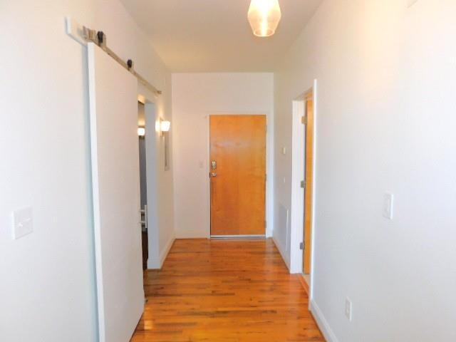 Foto del edificio - 1755 Liberty Ln
