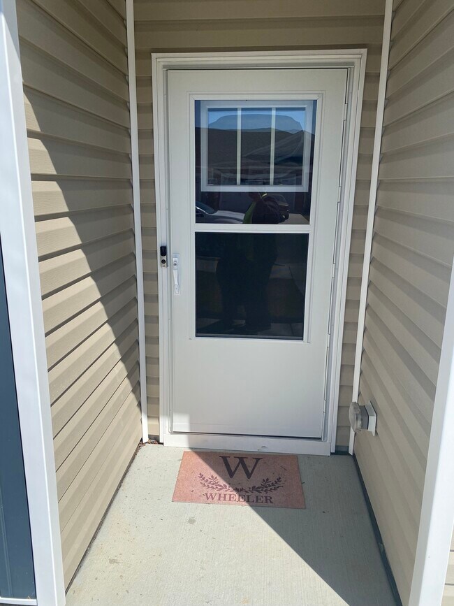 Foto del edificio - 241 Sedmont Cir