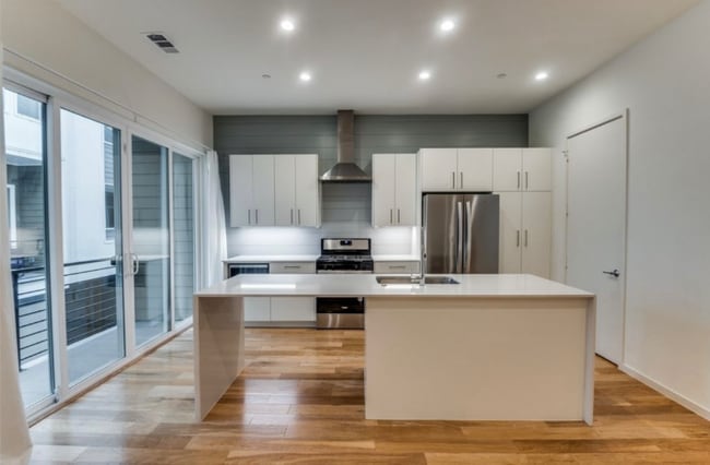 Foto del edificio - 3812 San Jacinto St
