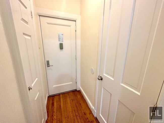 Building Photo - WEST 13 STREET