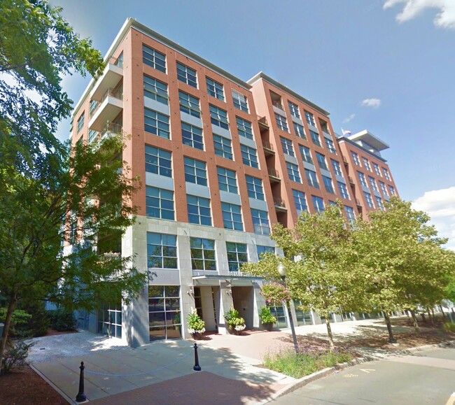 33 N. Water St - 33 N Water St