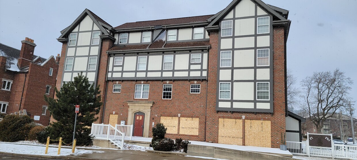 306 E Gregory - 306 E Gregory Dr