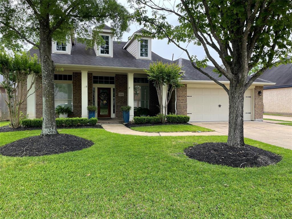 Foto principal - 13718 Sherburn Manor Dr