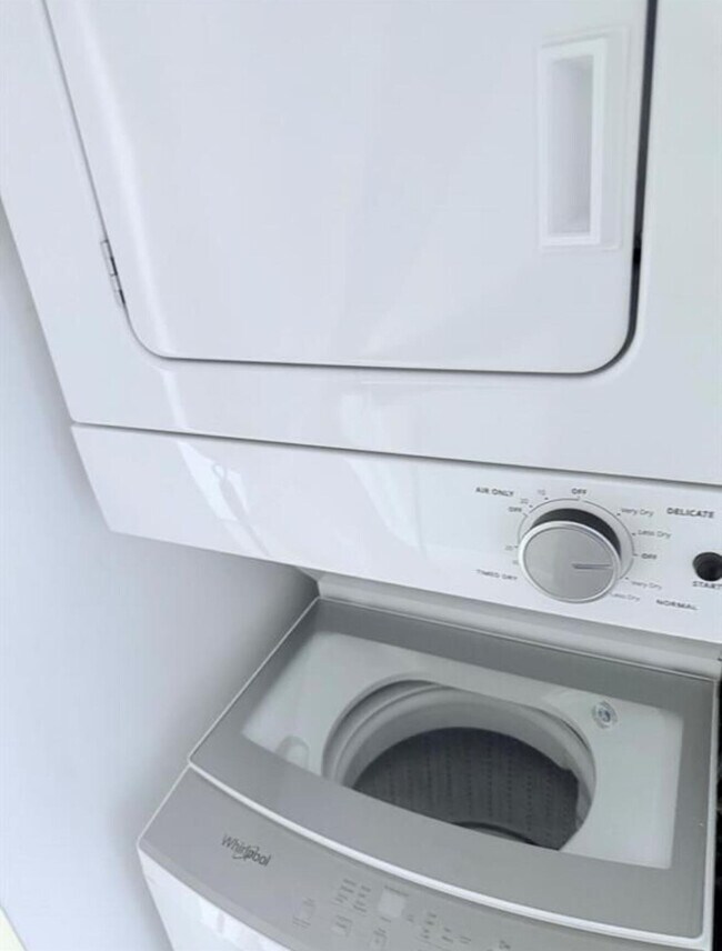 Foto del edificio - 3606 Alder Dr