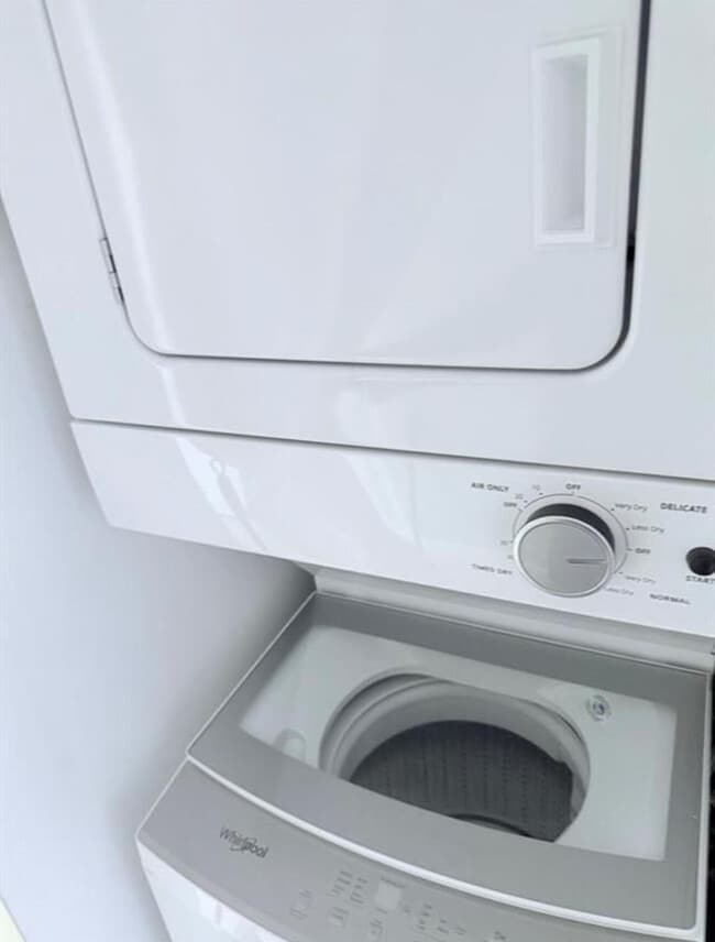 Building Photo - 3606 Alder Dr