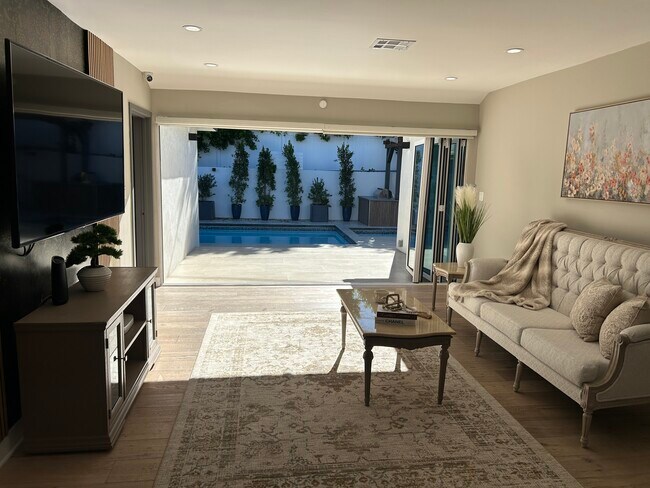 Foto del edificio - 4912 Alonzo Ave