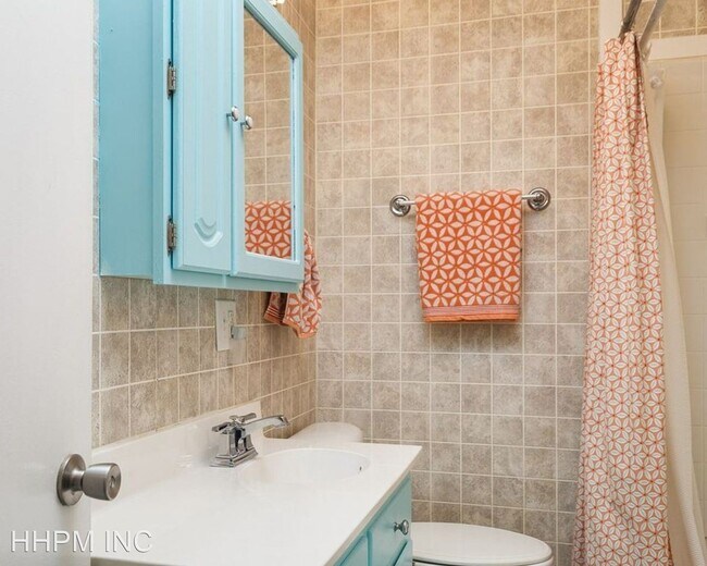 Foto del edificio - 2 br, 1 bath House - 902 North Nashville Ave