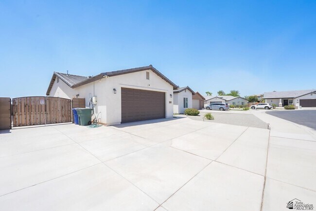 Foto del edificio - 3457 W 39th Ln