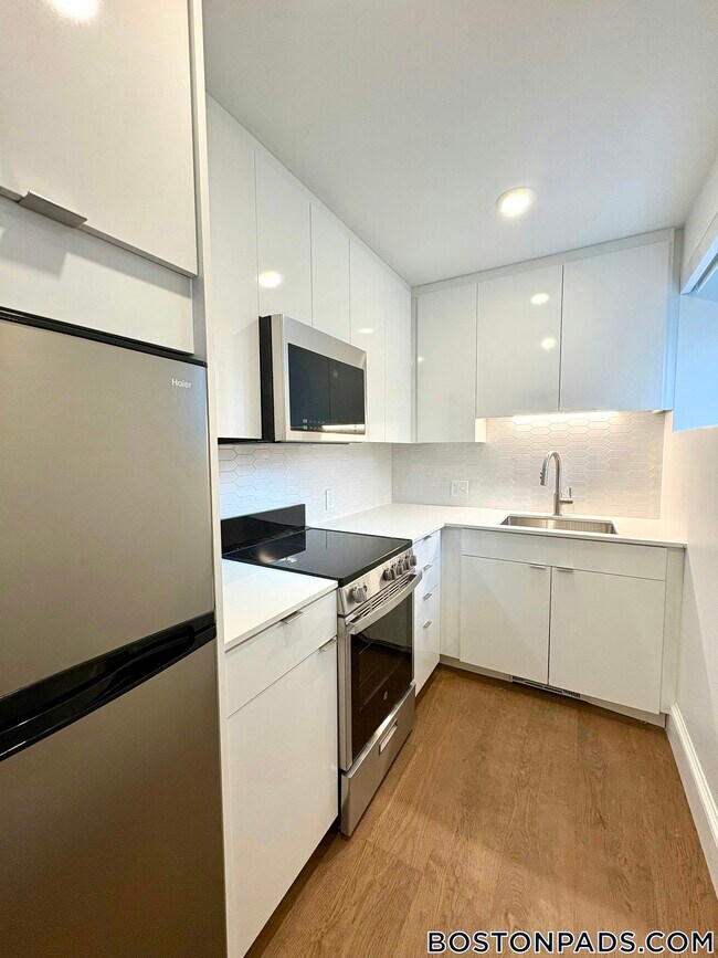 Foto del edificio - 1200 Massachusetts Ave