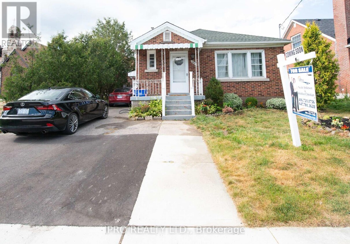 Building Photo - 444 Stirling Ave S