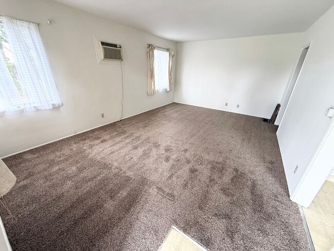 Photo - NOC T 210&212 Apartment