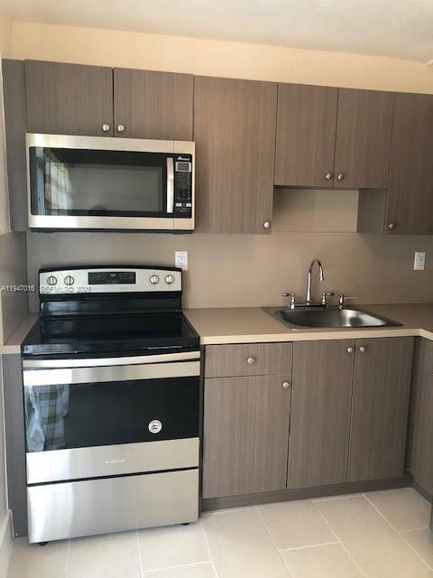 Foto del edificio - 1327 SW 3rd St