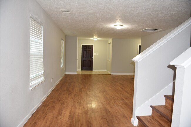 Foto del edificio - 18214 Tupper Bend Ln