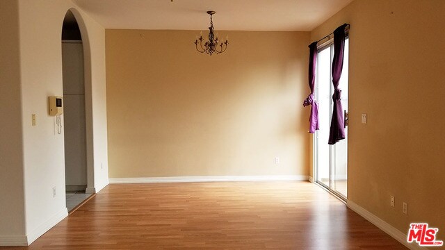 Building Photo - 350 S Norton Ave