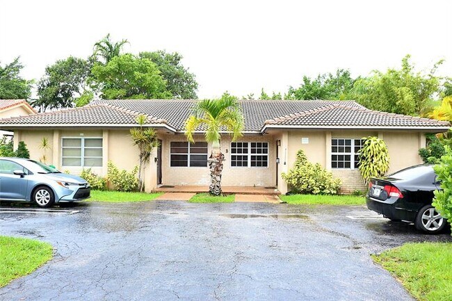 Foto del edificio - 11200 NW 39th St