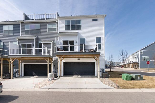 Foto del edificio - 2865 Rayfield Ave