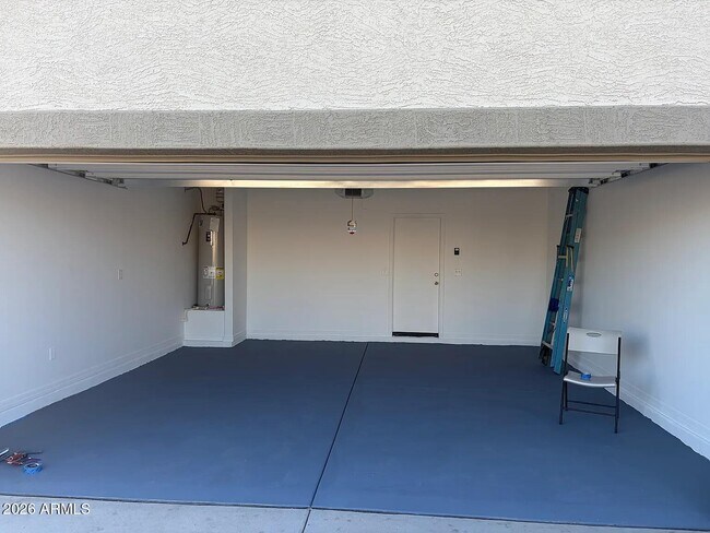 Foto del edificio - 6351 W Magdalena Ln