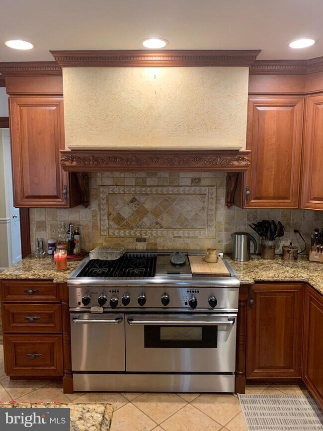 Foto del edificio - 4118 Woodbine St