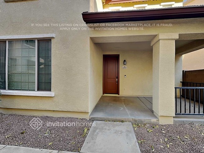 Building Photo - 1397 S Ponderosa Dr