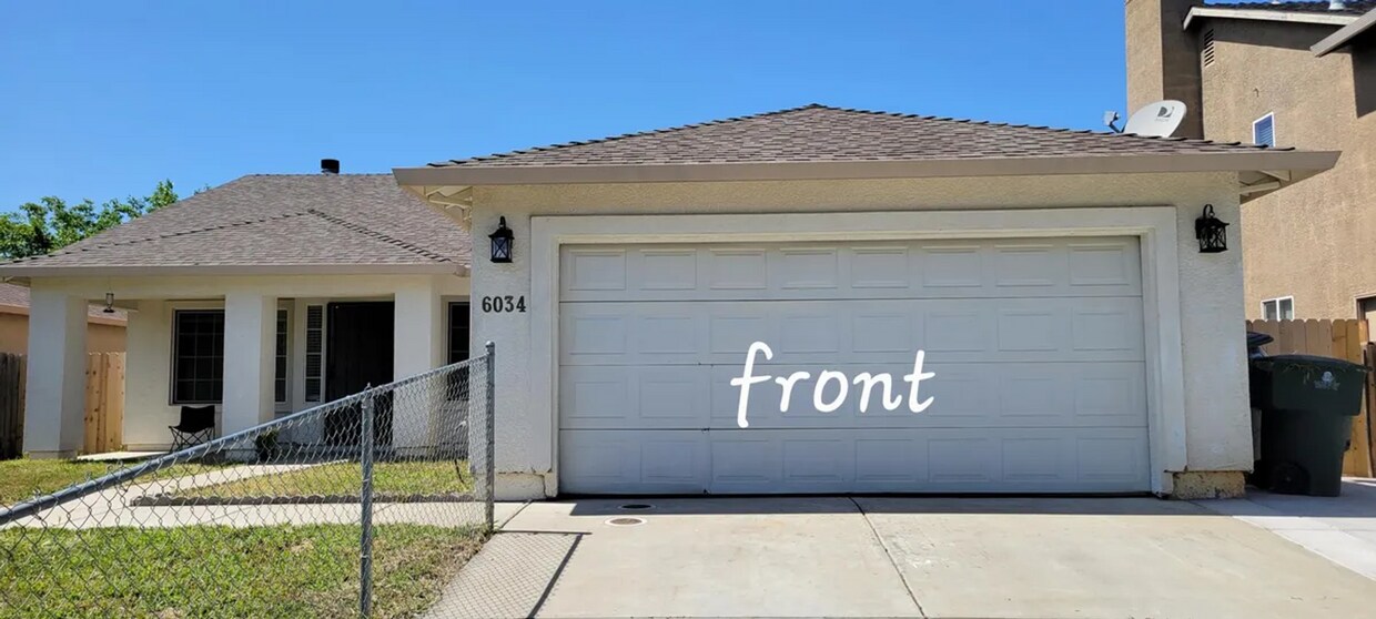Primary Photo - 4 BD 2 BATH HOME IN A GREAT NEIGHBORHOOD